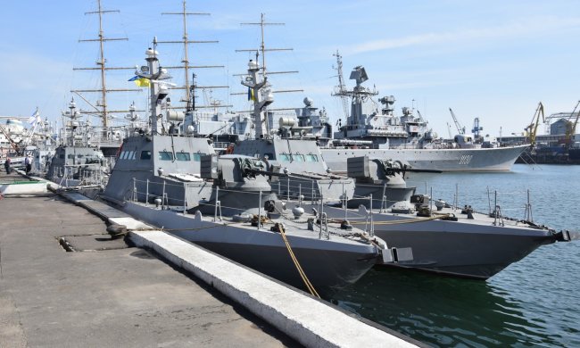 Какую паршивую броню поставили, не выдерживает даже пулемета: инженер показал Украине кое-что пострашнее военного положения