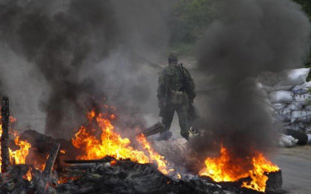 Зеленский, Путин и Макрон: журналист рассказал, как легко прекратить огонь на Донбассе
