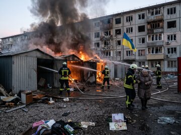 Одеса обстріл пожежа гаражі рятувальники