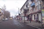 улица, скриншот из видео
