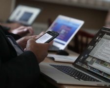 "Два дзвінка і грошей немає": шахраї атакують мобільні телефони українців, деталі підступної схеми