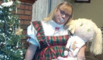 Чоловік залишив сім’ю, щоб стати 6-річною дівчинкою 