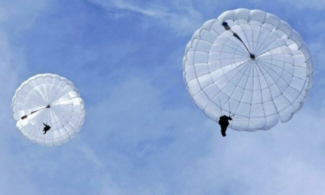 Росія почала масштабну військову операцію поблизу кордону