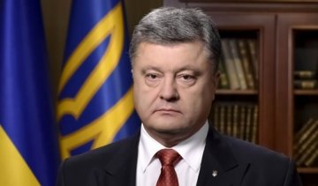 Порошенко боїться бунту військових генералів 