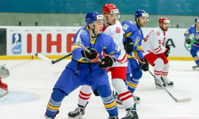 Чемпионат мира по хоккею: Украина проигрывает во втором матче турнира