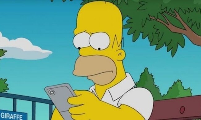 Гомер Сімпсон пограв у Pokemon Go