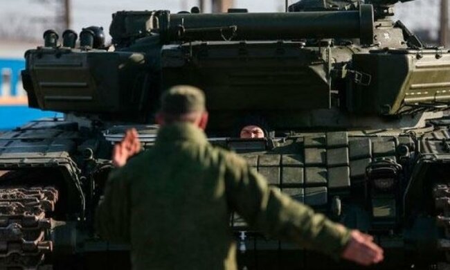 Терористи стягують танки і "Гради" до Маріуполя