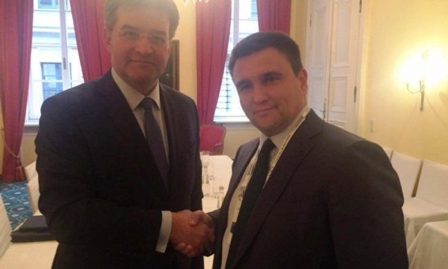 Клімкін обговорив з міністром Словаччини участь України в В4