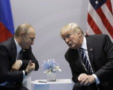 Трамп показав Путіну "комбінацію з трьох пальців"
