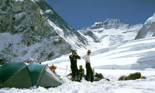 Эти кадры мало кто видел: экспедиторы показали фантастический мир пещер