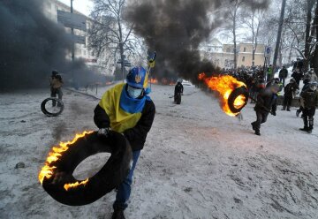 Евромайдан, протестные акции - фото Андрея Еловикова