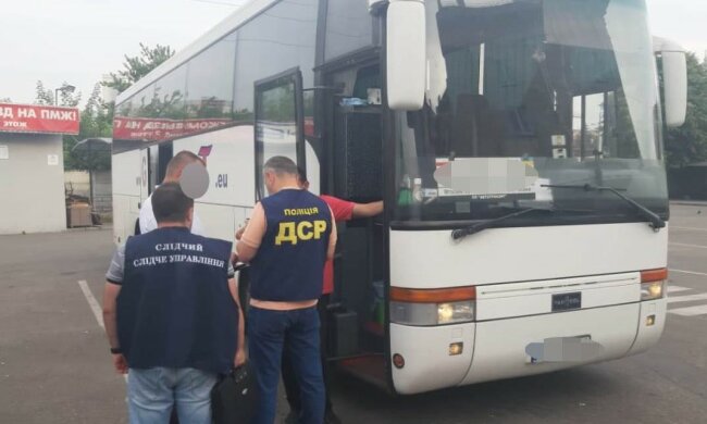 В Харькове схватили сутенершу, которая вербовала украинок в секс-рабство - обещала "красивую" жизнь