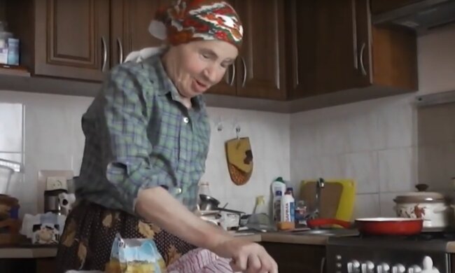 Бабуся, фото: youtube