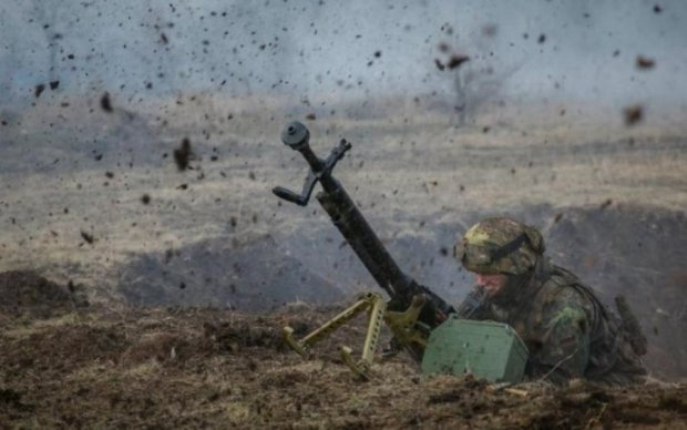 Боевики в законе: украинских бойцов хотят штрафовать за ответный огонь