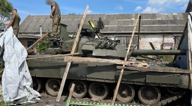 Российский танк. Фото: Facebook