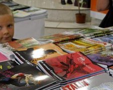 В "ДНР" продають зошити «Люблю Україну» (фото)