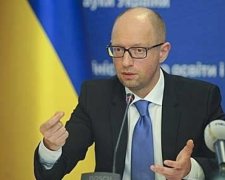 Після наради Яценюка бензин різко підскочив