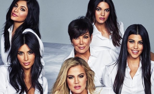 Кардашьян заинтриговала новеньким шоу: когда ждать культовую семейку