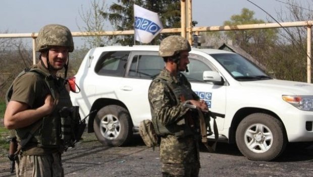 Введению полицейской миссии ОБСЕ препятствует постоянные обстрелы 