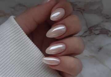 Маникюр, фото из свободных источников