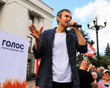 Вакарчук з "Голосу" емоційно висловився про звільнення бранців Путіна: це ще не кінець