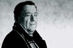 Російський пенсіонер покликав Анджеліну Джолі в дружини