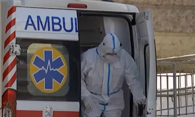 Скорая помощь, изображение иллюстративное, кадр из видео: YouTube