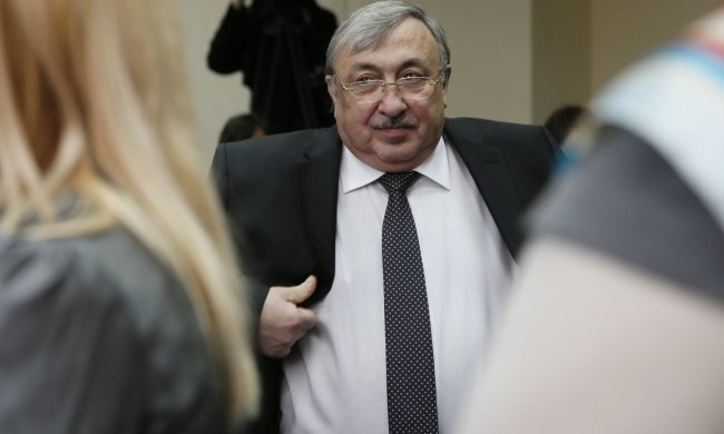 Скандальный судья времен Януковича вернул все: обжалованию не подлежит