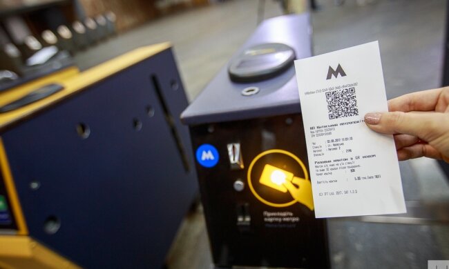 Київське метро начинять турнікетами для QR-квитків: на яких станціях шукати ноу-хау