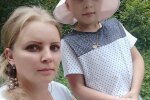 На Прикарпатье одинокая мама умоляет помочь больной раком малышке: "Спасите мою Анечку!"