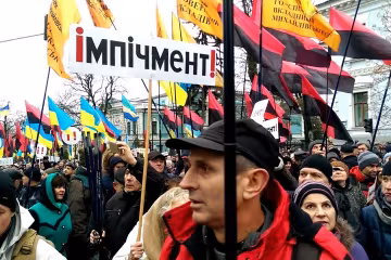 Херсон захватили массовые митинги: Порошенко должен уйти