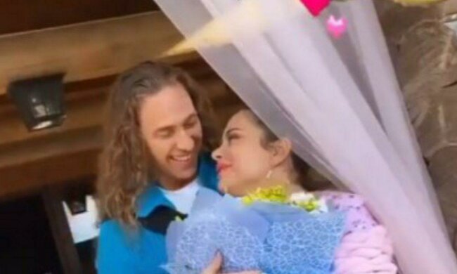 Тарзан та Корольова, скріншот: Instagram