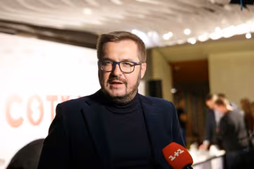Олександр Пономарьов розповів про поповнення у сім'ї
