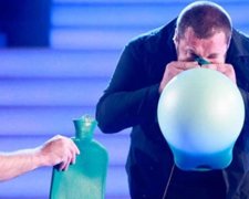 Рекордсмена з надування грілки носом посадять за крадіжку