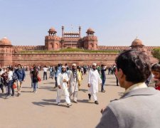 Дорогое селфи: в Индии ограбили украинского дипломата