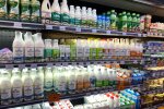 молочна продукція у супермаркеті \ фото Знай.UA