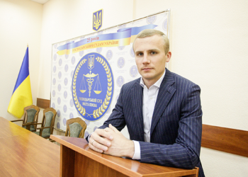 Політолог закликав НАБУ перевірити суддю Господарського суду Романа Бойка в рамках операції "Феміда"