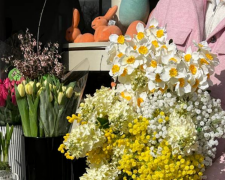 Квіти, весна, фото із соцмереж