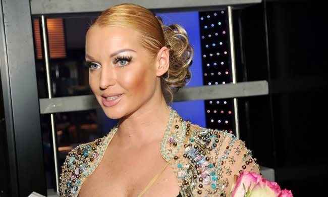 Волочкова розсмішила "багатим" святом: старі банани і риба