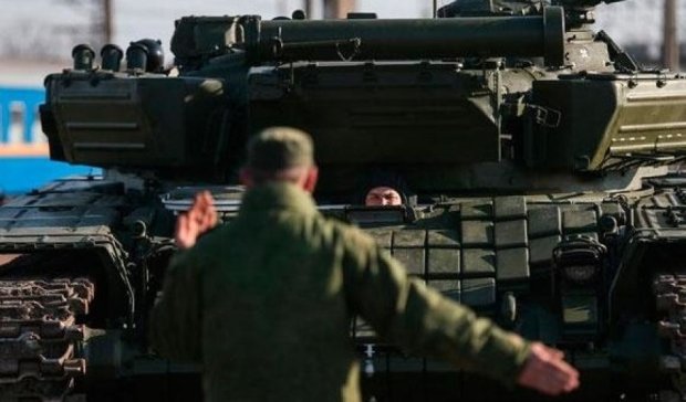 Террористы стягивают танки и "Грады" к Мариуполю
