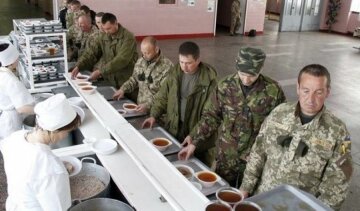 Головне за ніч: правда про армію та життя на інших планетах