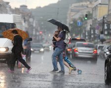 Примхлива стихія пограє на контрастах та нервах українців: кому доведеться сидіти вдома