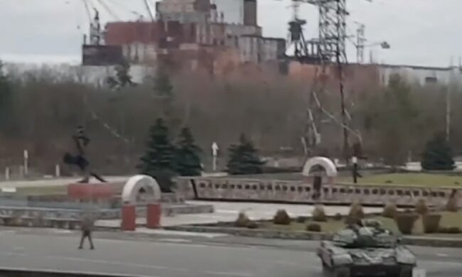 Оккупанты в ЧАЭС. Фото: Youtube