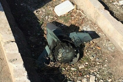 На місці падіння українського "Боїнга" знайшли ракету? У мережі спалахують суперечки довкола підозрілого фото