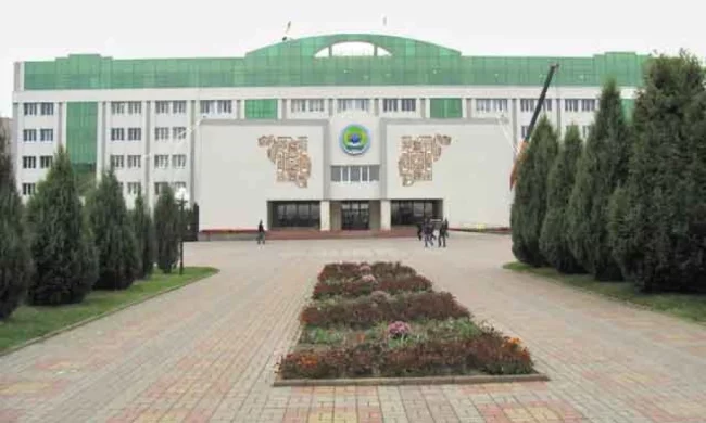 Дали прихисток, а отримали «рейдерське захоплення»: в ЗМІ розповіли, як Харківський національний університет внутрішніх справ зазіхнув приміщення ВНАУ