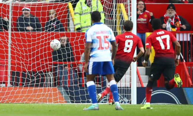 Манчестер Юнайтед виграв п'ятий матч поспіль з Сульшером