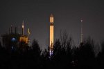 Россия запустила в космос три военных спутника (видео)