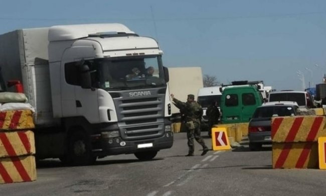 На Донбасі процвітає контрабанда українських продуктів