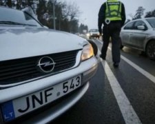 Евробляхам конец: нерастаможенные авто отберут, водителя оштрафуют
