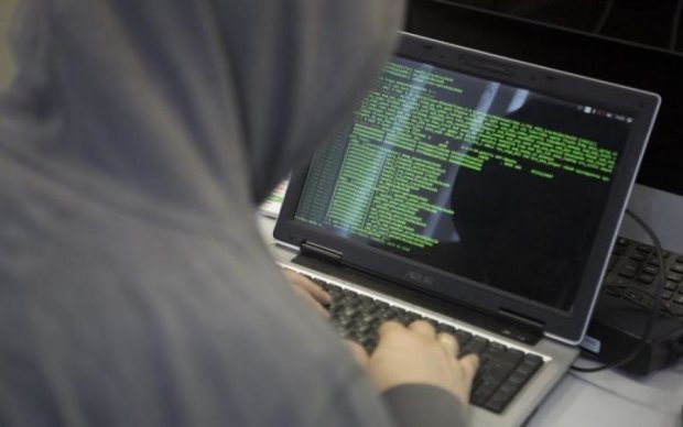 Зникнуть з банкоматів: хакери підготували масштабну пастку